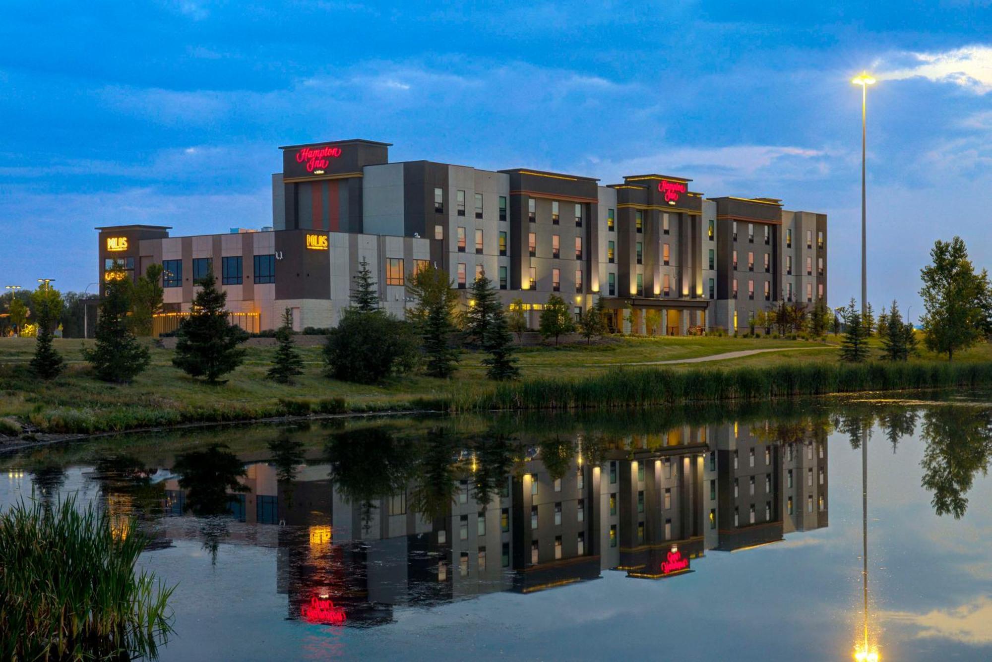 Hampton Inn By Hilton Edmonton/Шервуд-Парк Экстерьер фото